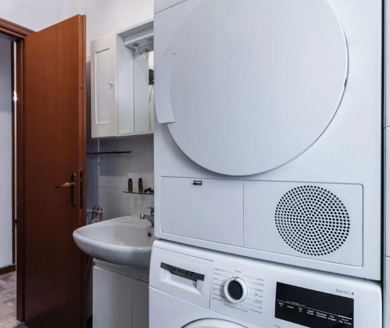 Apartament Entire Home/Apt In Milan Near Fairs And Navigli